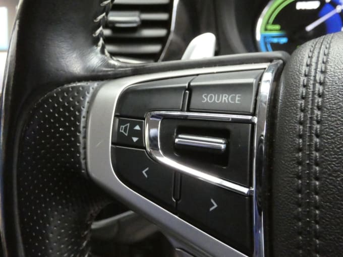 2025 Mitsubishi Outlander
