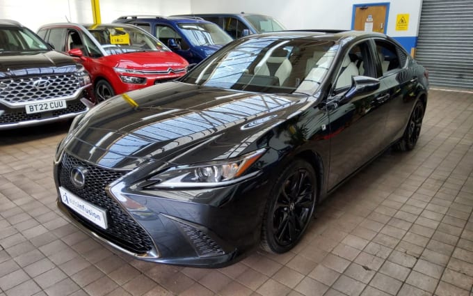 2025 Lexus Es