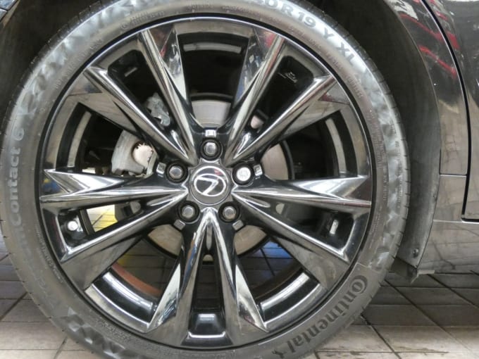 2025 Lexus Es