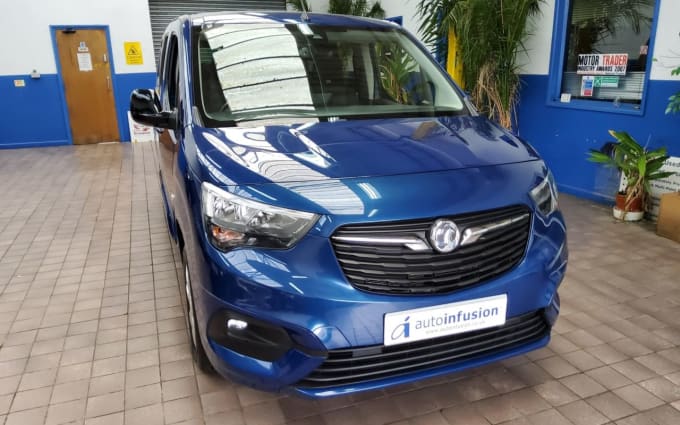 2025 Vauxhall Combo Life