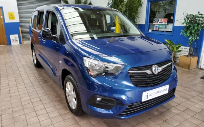 2025 Vauxhall Combo Life