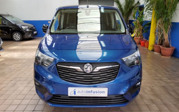 2025 Vauxhall Combo Life