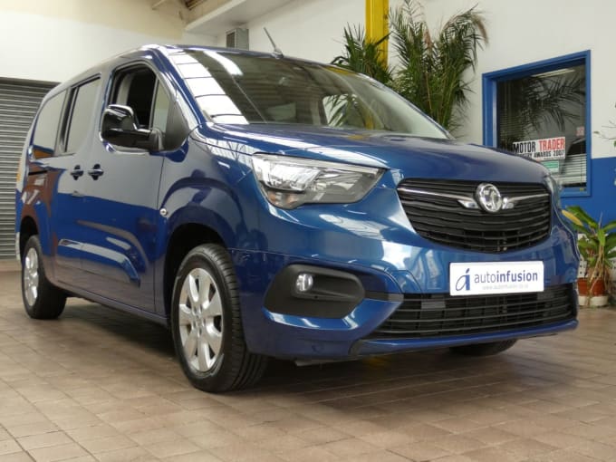 2025 Vauxhall Combo Life