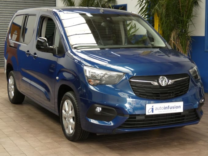 2025 Vauxhall Combo Life