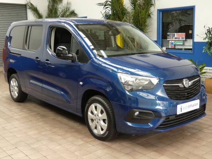 2025 Vauxhall Combo Life