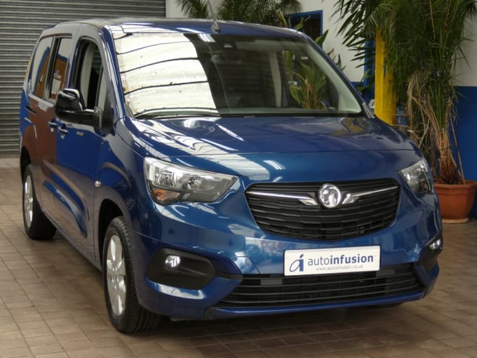 2025 Vauxhall Combo Life