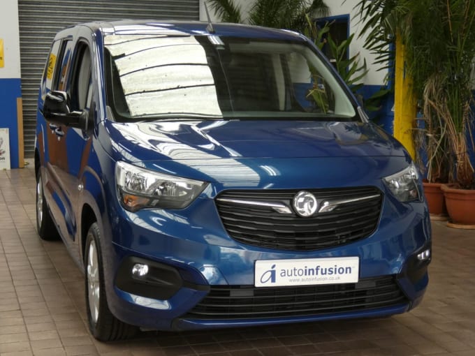 2025 Vauxhall Combo Life