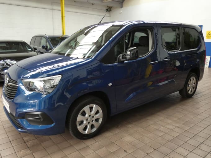 2025 Vauxhall Combo Life