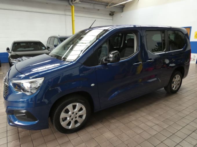 2025 Vauxhall Combo Life