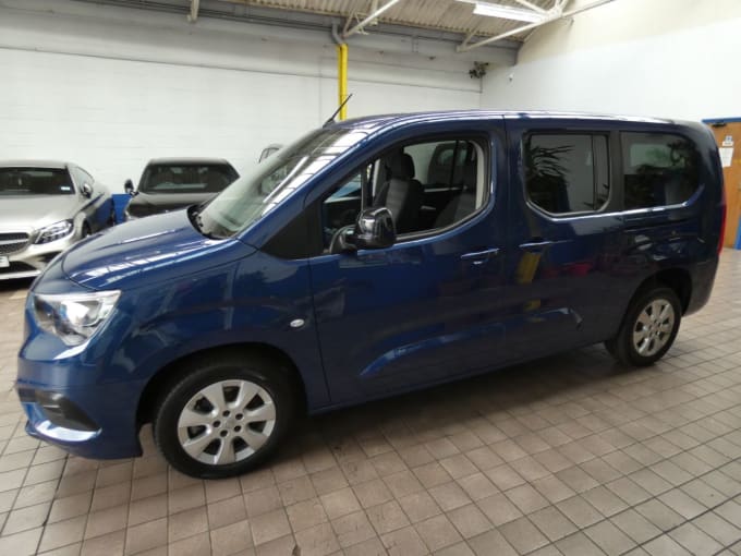 2025 Vauxhall Combo Life