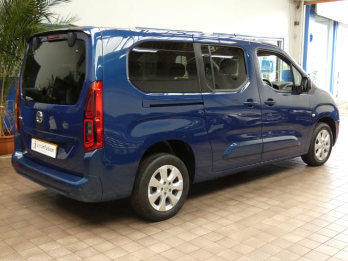2025 Vauxhall Combo Life