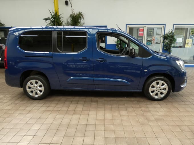 2025 Vauxhall Combo Life