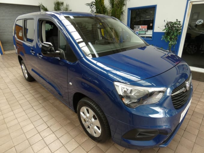 2025 Vauxhall Combo Life