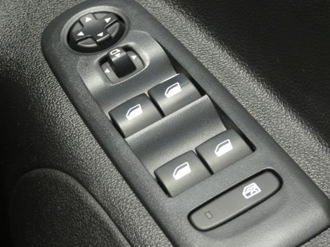 2025 Vauxhall Combo Life