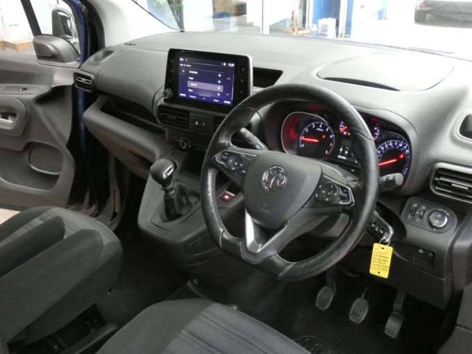 2025 Vauxhall Combo Life
