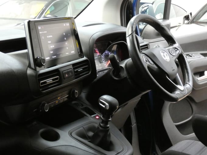 2025 Vauxhall Combo Life