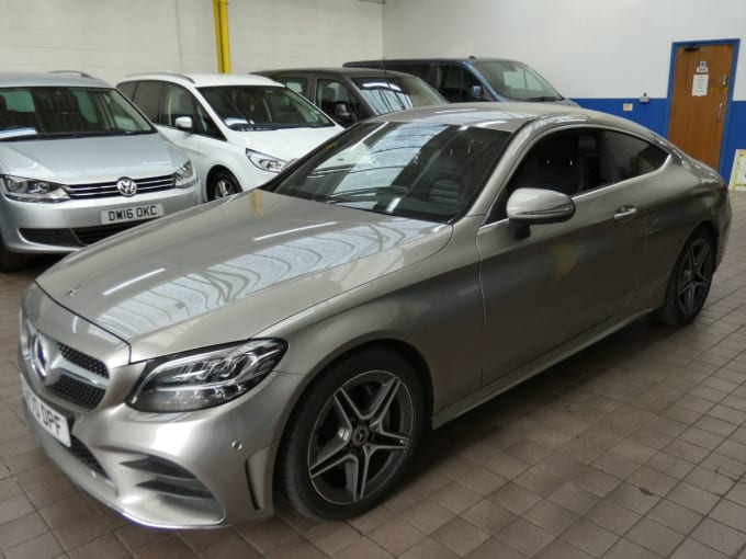 2025 Mercedes-benz C-class