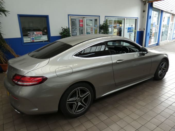 2025 Mercedes-benz C-class