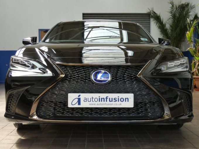 2025 Lexus Es