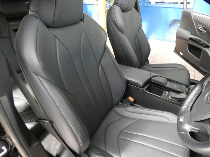 2025 Lexus Es