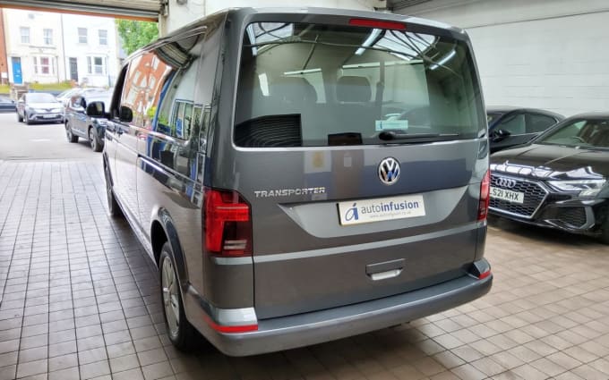 2025 Volkswagen Transporter Shuttle