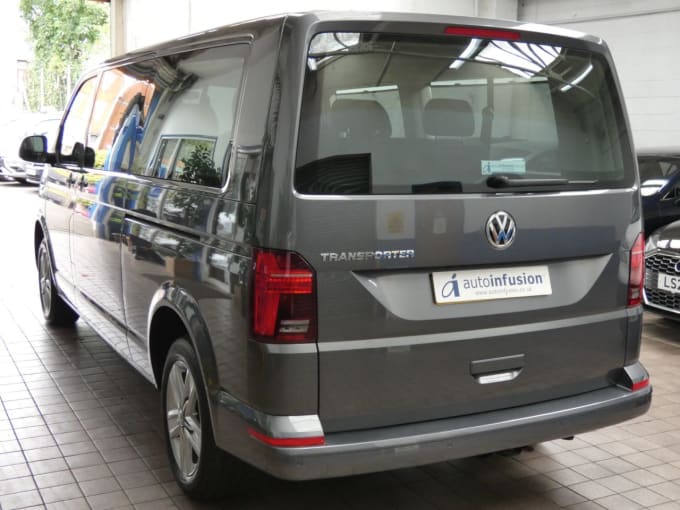 2025 Volkswagen Transporter Shuttle