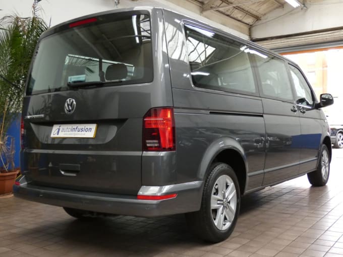 2025 Volkswagen Transporter Shuttle