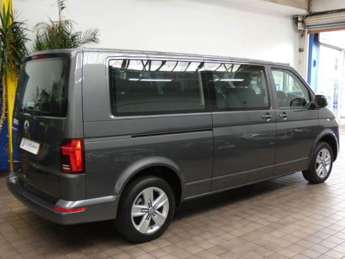 2025 Volkswagen Transporter Shuttle