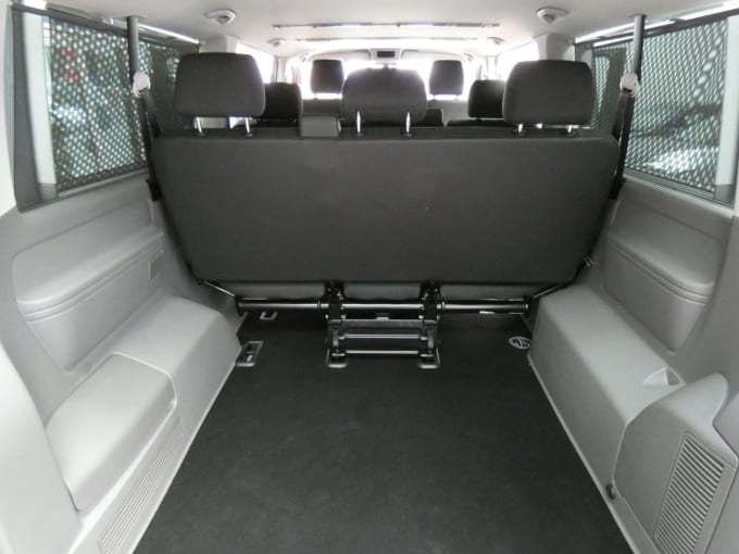 2025 Volkswagen Transporter Shuttle