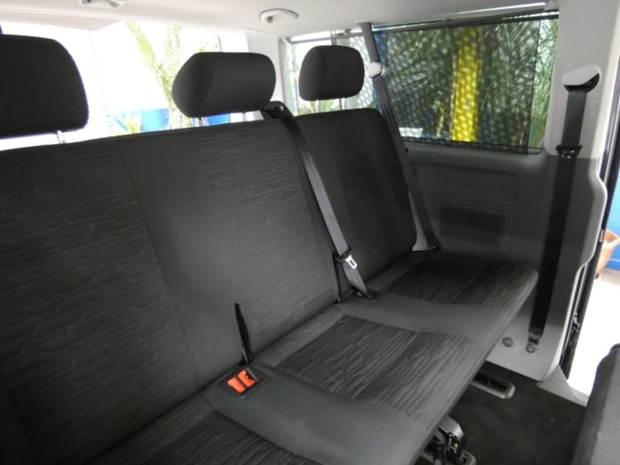 2025 Volkswagen Transporter Shuttle