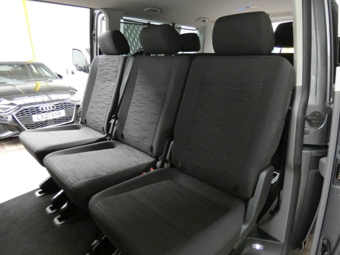 2025 Volkswagen Transporter Shuttle