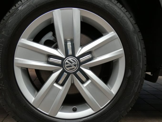 2025 Volkswagen Transporter Shuttle
