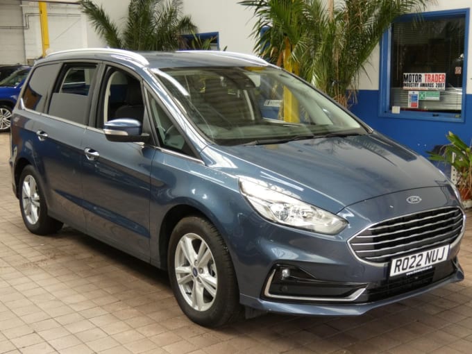 2025 Ford Galaxy
