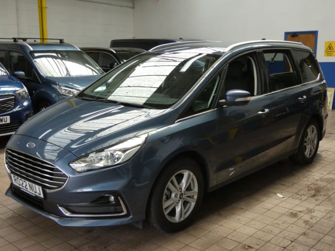 2025 Ford Galaxy