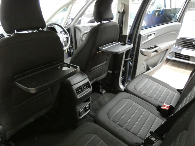 2025 Ford Galaxy
