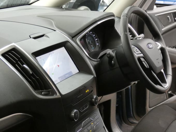 2025 Ford Galaxy