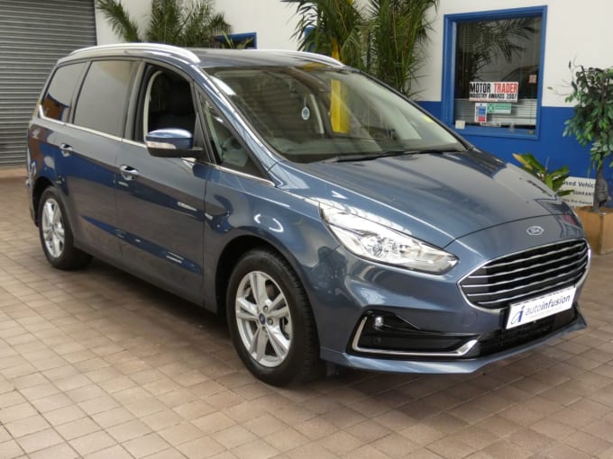 2025 Ford Galaxy