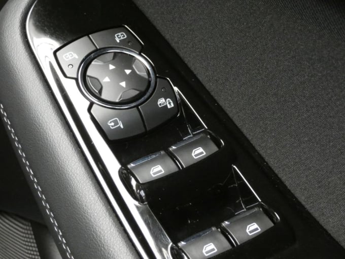 2025 Ford Galaxy