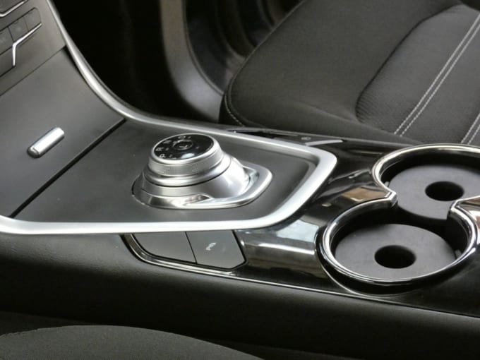 2025 Ford Galaxy