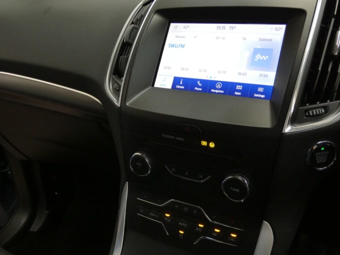 2025 Ford Galaxy