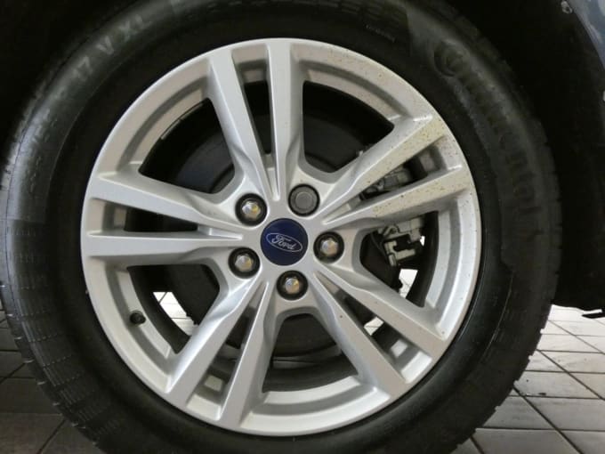 2025 Ford Galaxy