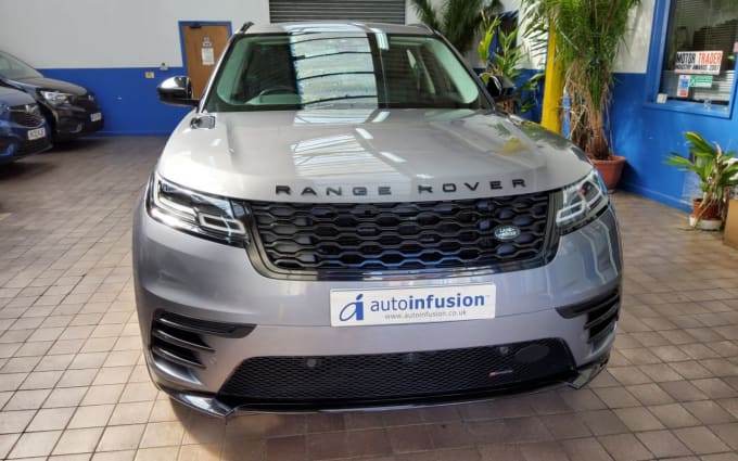 2025 Land Rover Range Rover Velar