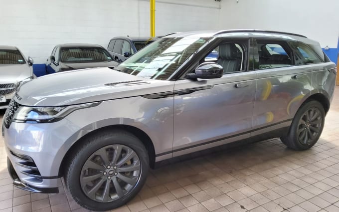2025 Land Rover Range Rover Velar