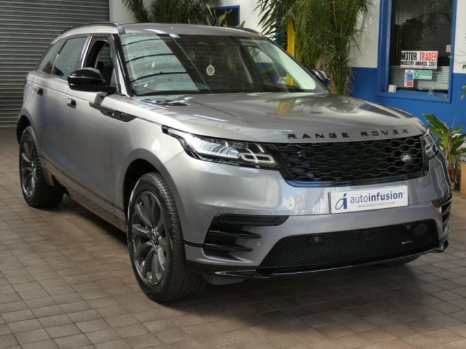 2025 Land Rover Range Rover Velar