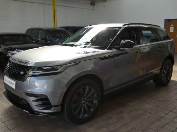 2025 Land Rover Range Rover Velar