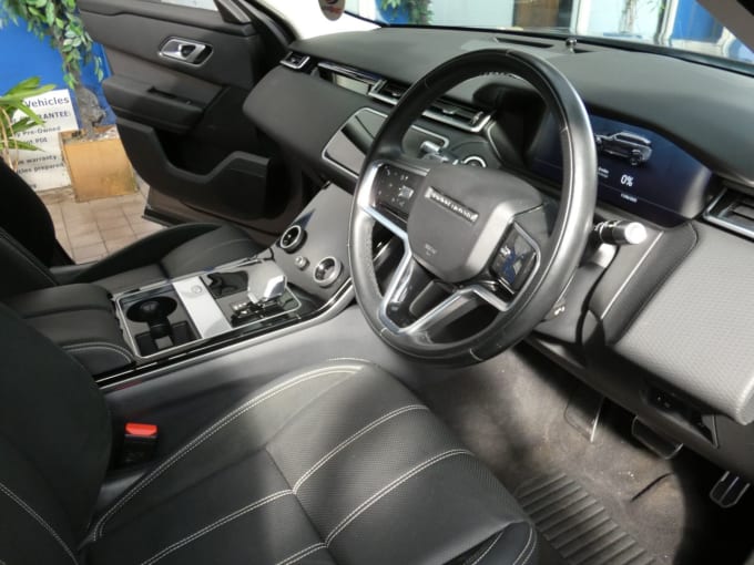 2025 Land Rover Range Rover Velar