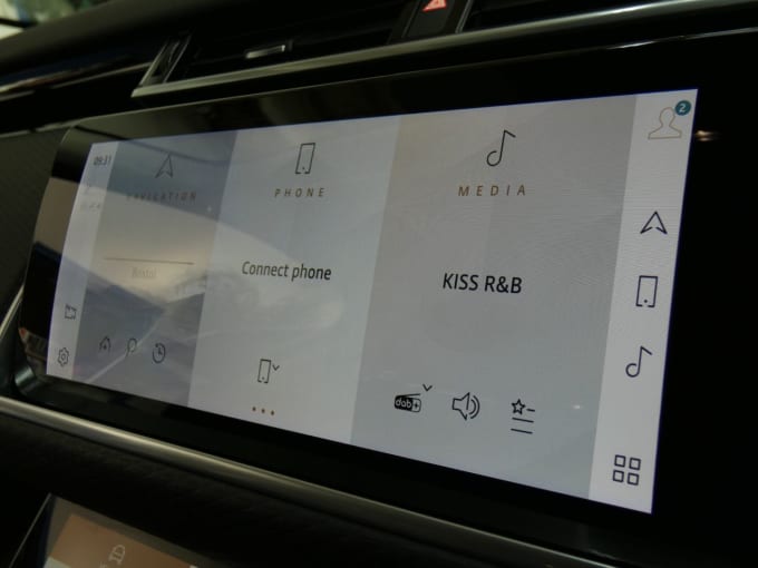 2025 Land Rover Range Rover Velar