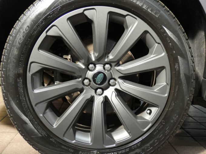 2025 Land Rover Range Rover Velar
