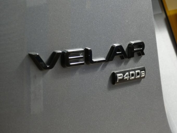 2025 Land Rover Range Rover Velar