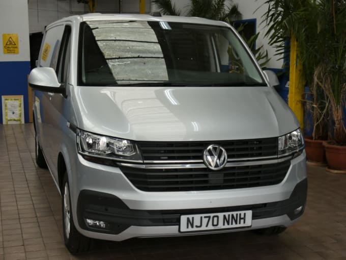 2025 Volkswagen Transporter